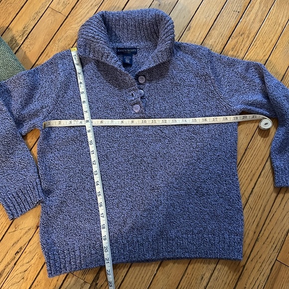 Women’s Petite M Sweater Bundle Lriced Cheap to Move! - Picture 5 of 8